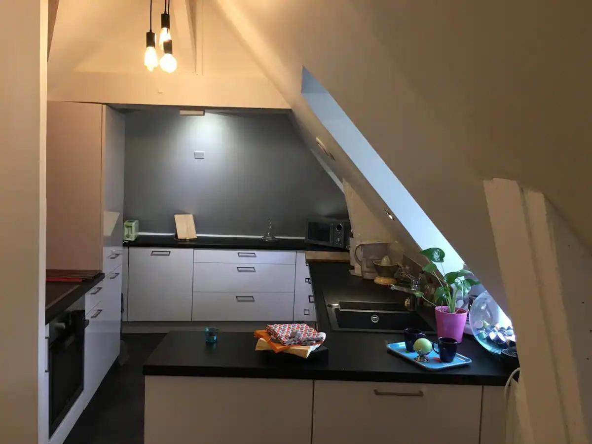 Appartement Le Square : Climatise En Centre Poitiers