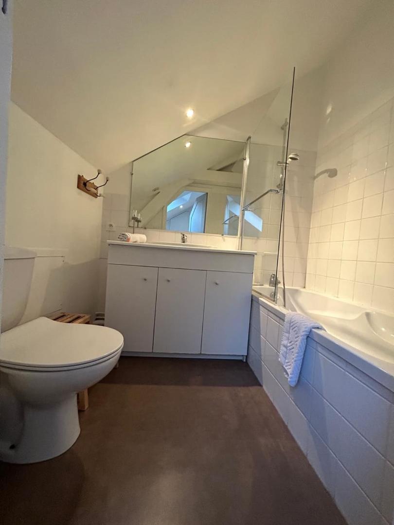 Le Square : Climatise En Centre Apartment